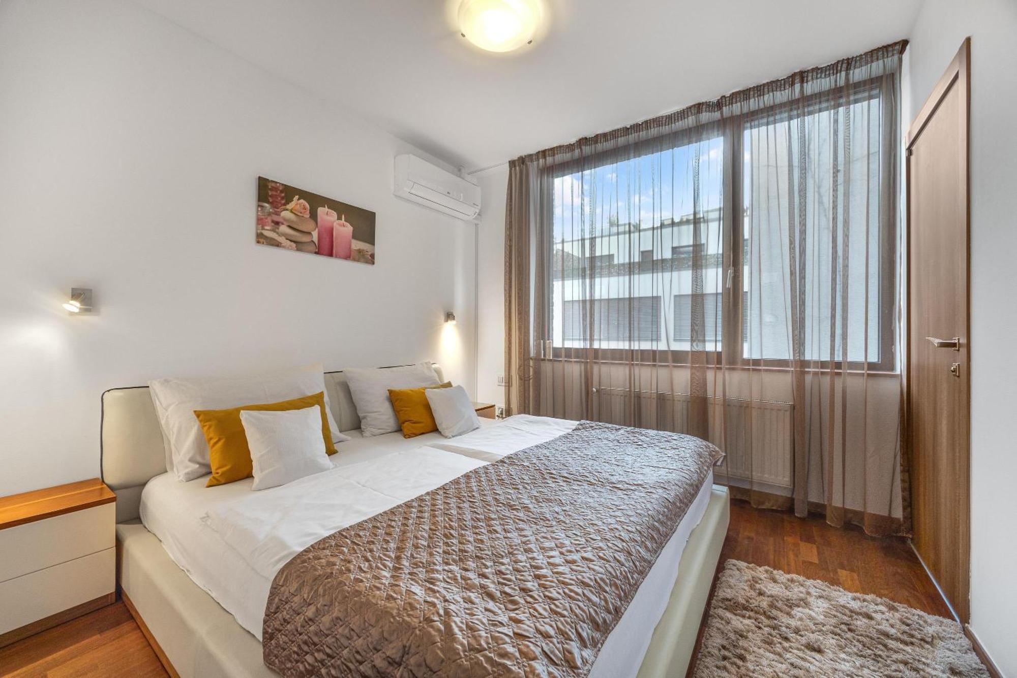 Revon Business Apartment 48 Dunajska Bratislava Exterior foto